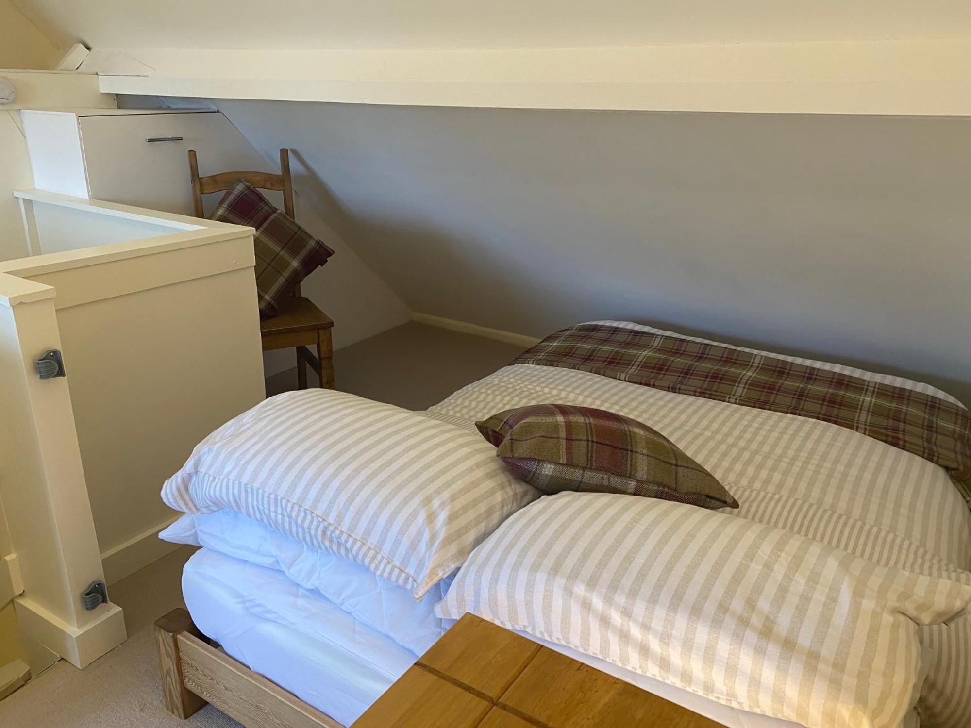 A Charming And Stylish Country Cottage. Hungerford Luaran gambar